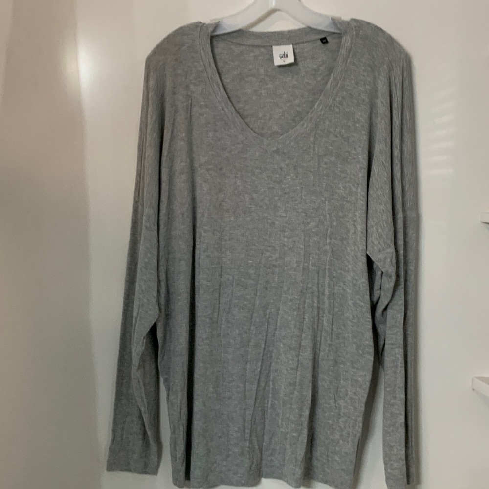 CAbi 3052 Light Gray Serenity Tee